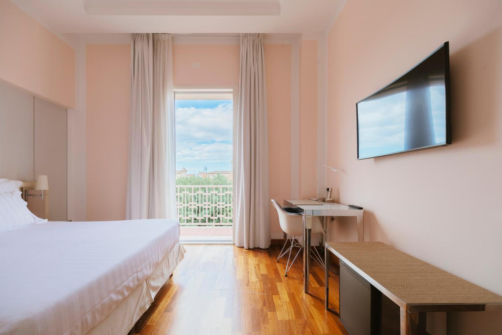 Hotel Miramare Civitanova Marche Exteriör bild