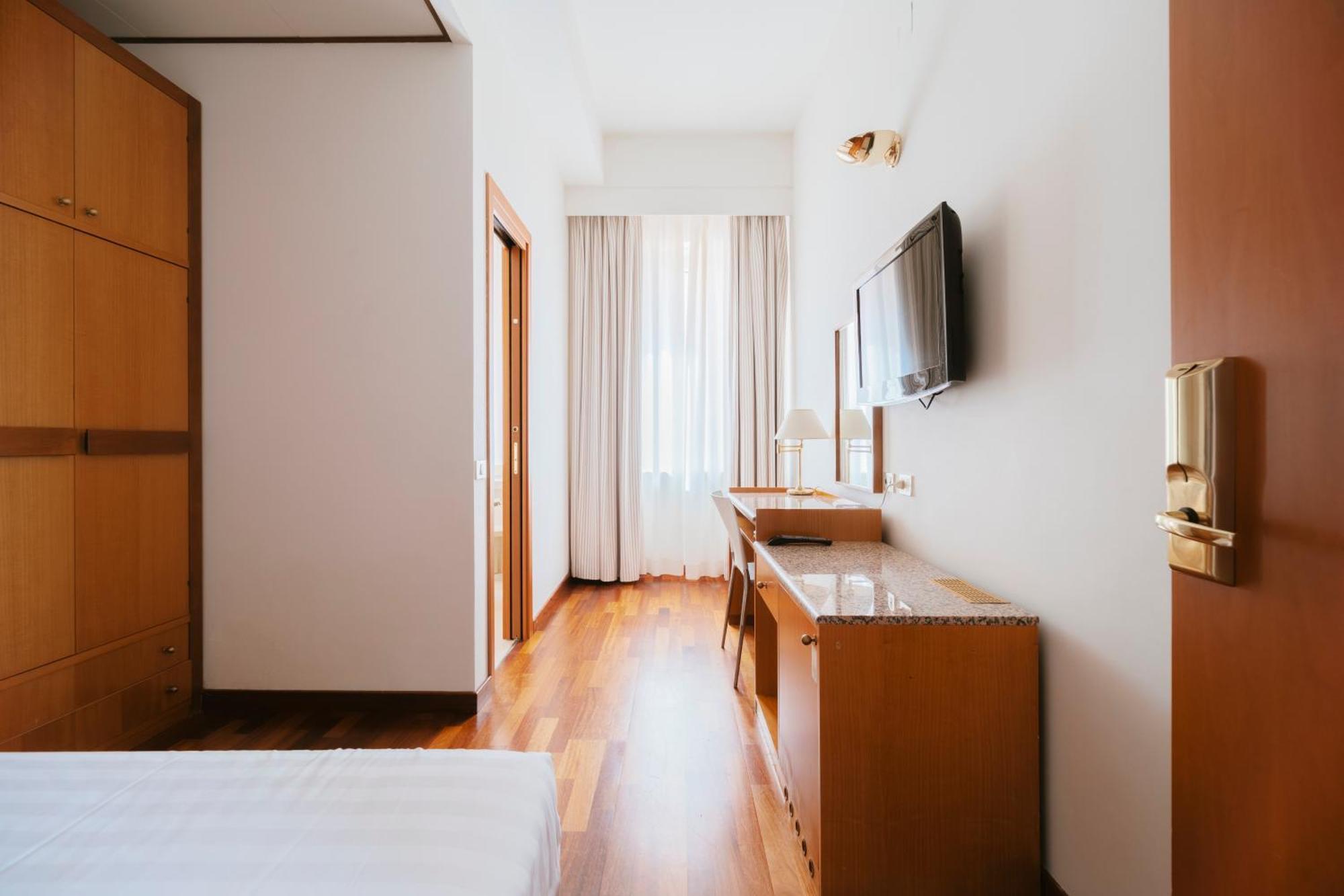 Hotel Miramare Civitanova Marche Exteriör bild